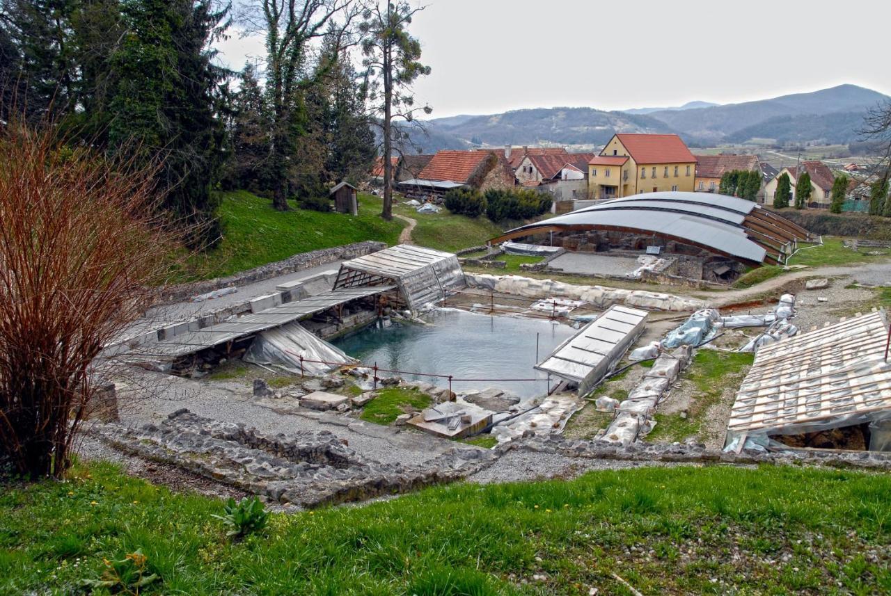 K Relax Place, Varazdinske Toplice, Modern Home With Sauna, Jacuzzi, Wifi Екстер'єр фото