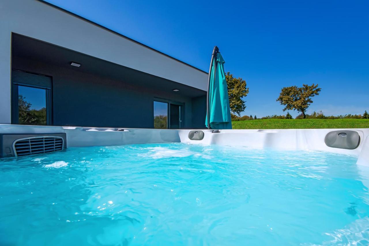 K Relax Place, Varazdinske Toplice, Modern Home With Sauna, Jacuzzi, Wifi Екстер'єр фото
