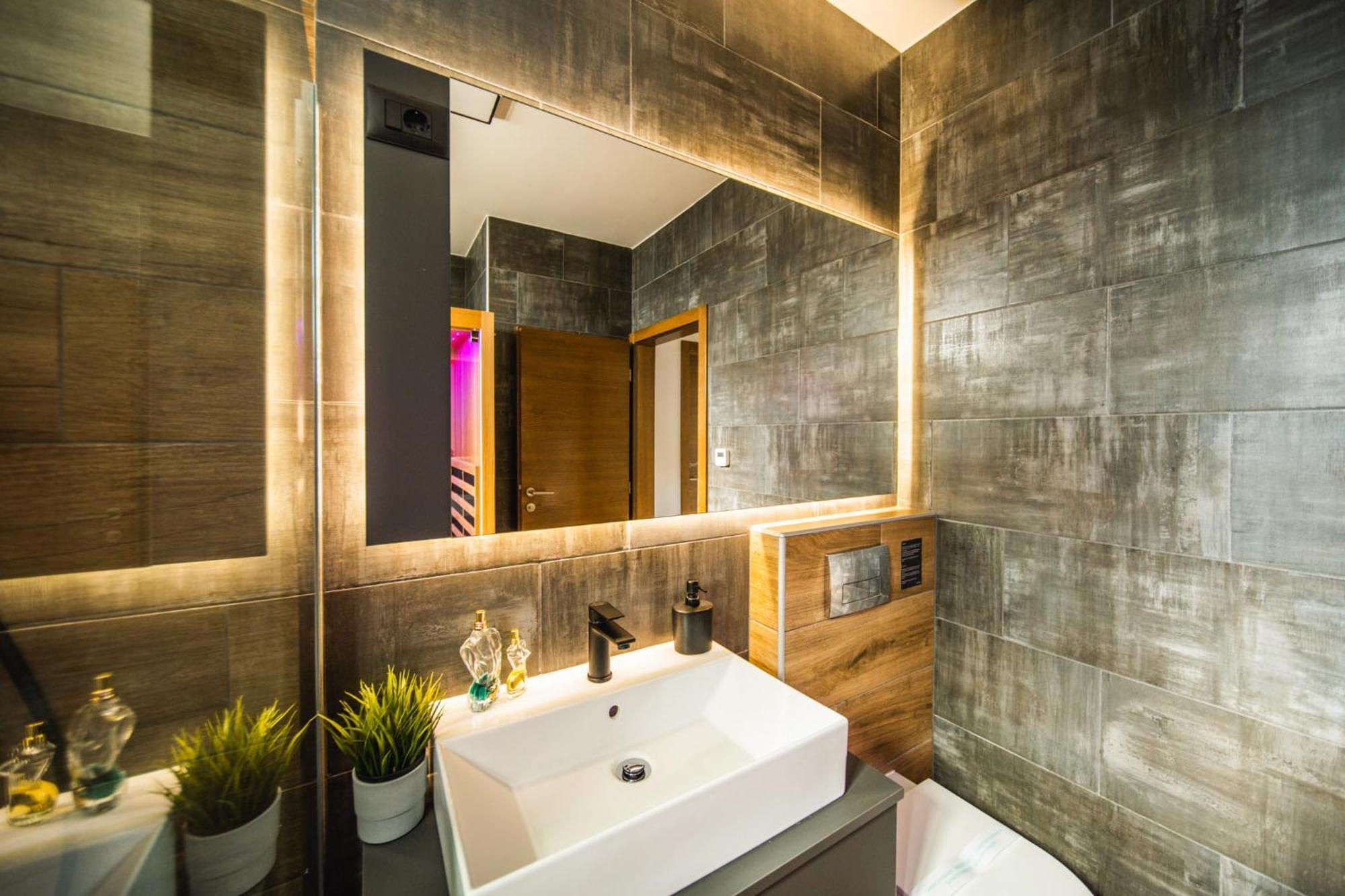 K Relax Place, Varazdinske Toplice, Modern Home With Sauna, Jacuzzi, Wifi Екстер'єр фото